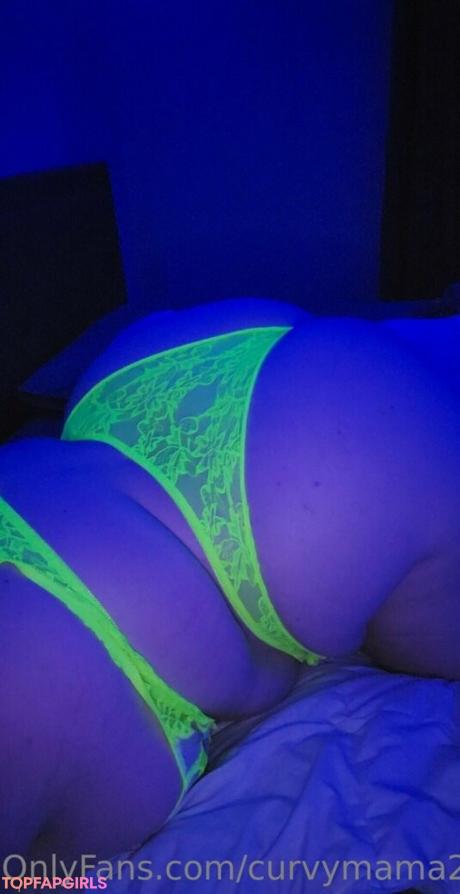 Curvymama2020 nude leaked OnlyFans photo #97