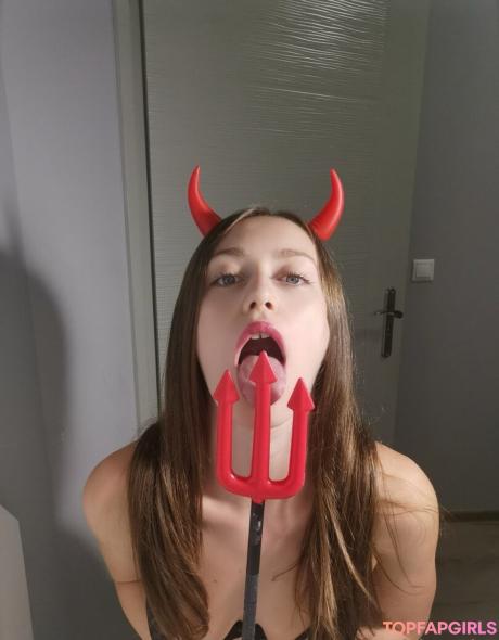Strawberrygirl18 nude leaked OnlyFans photo #85
