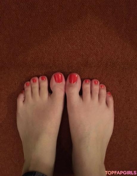 Anne nude leaked OnlyFans photo #1