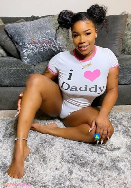 Phattgirlcoco nude leaked OnlyFans photo #97