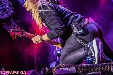 WomenMetal nude leaked OnlyFans photo #126