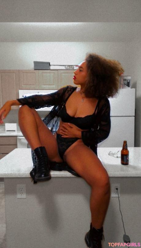 Venusatone nude leaked OnlyFans photo #2