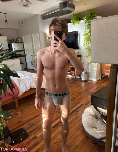 Josh_twink nude leaked OnlyFans photo #17