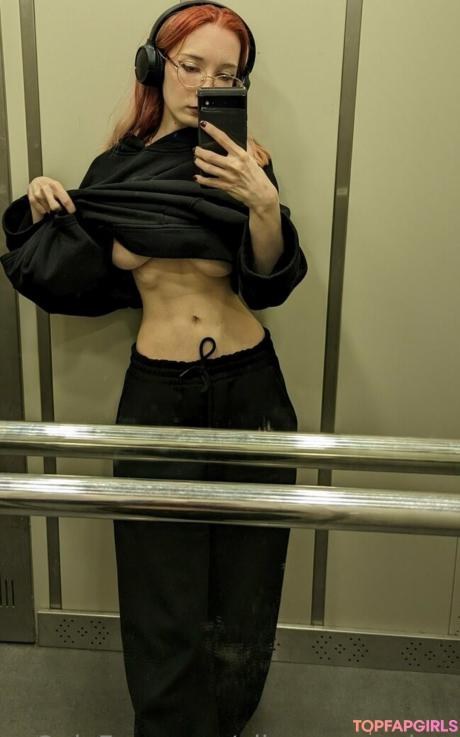 Alicemoonprism nude leaked OnlyFans photo #99