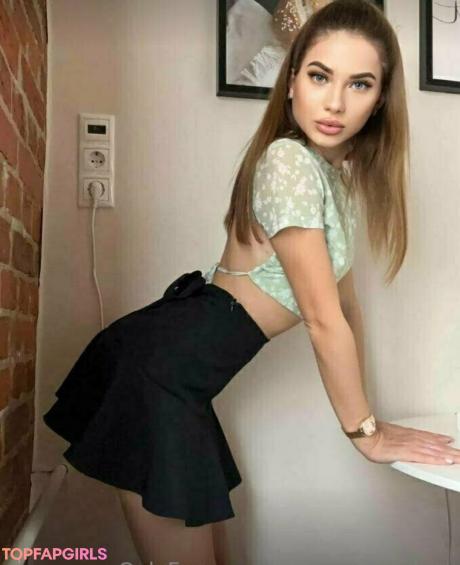 Alicemoonprism nude leaked OnlyFans photo #48