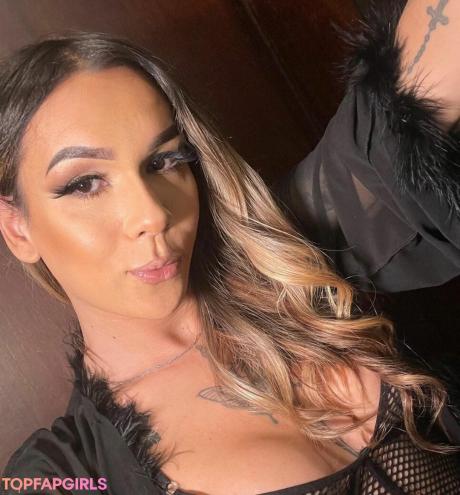 Bruninhatgirl nude leaked OnlyFans photo #121