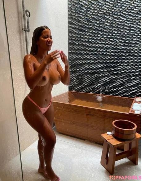 Luhanna nude leaked OnlyFans photo #11