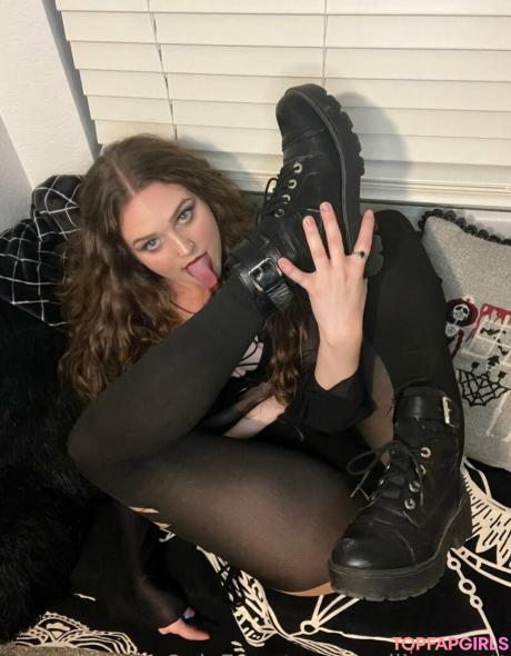 Vanillasecrett nude leaked OnlyFans photo #3