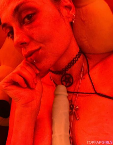 Capricorndesire nude leaked OnlyFans photo #14