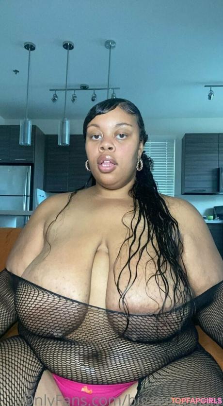 Bigseeeeexxy nude leaked OnlyFans photo #113