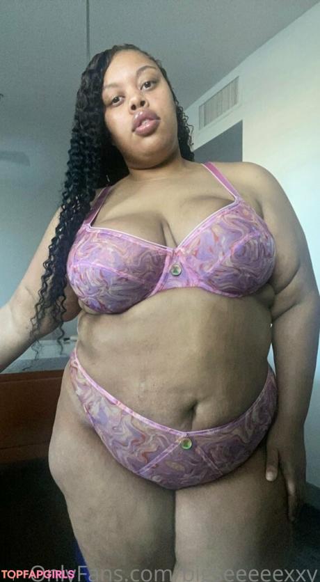 Bigseeeeexxy nude leaked OnlyFans photo #120