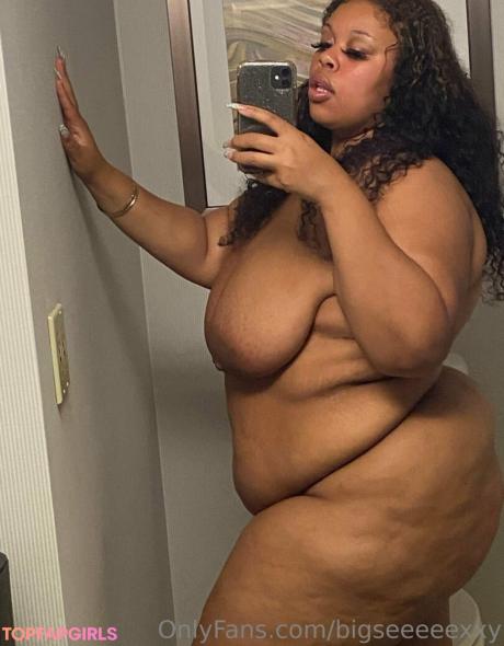 Bigseeeeexxy nude leaked OnlyFans photo #159