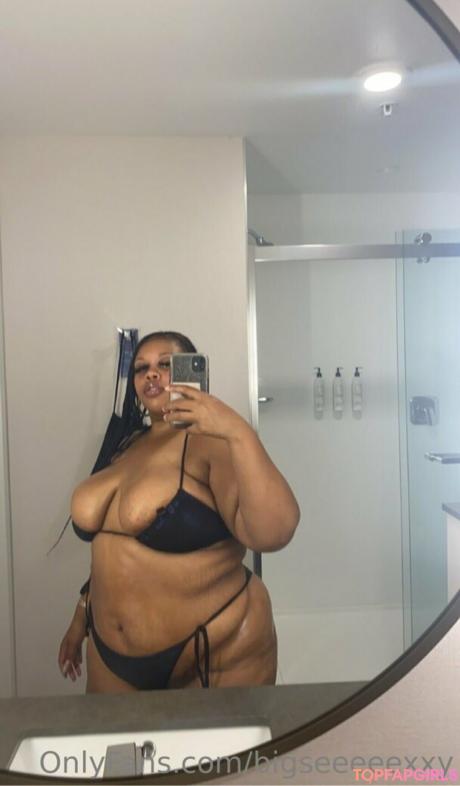 Bigseeeeexxy nude leaked OnlyFans photo #272