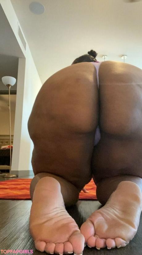 Bigseeeeexxy nude leaked OnlyFans photo #388