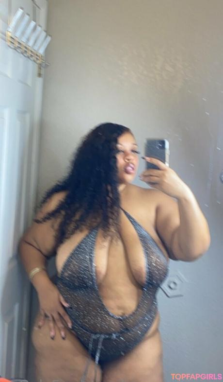 Bigseeeeexxy nude leaked OnlyFans photo #495