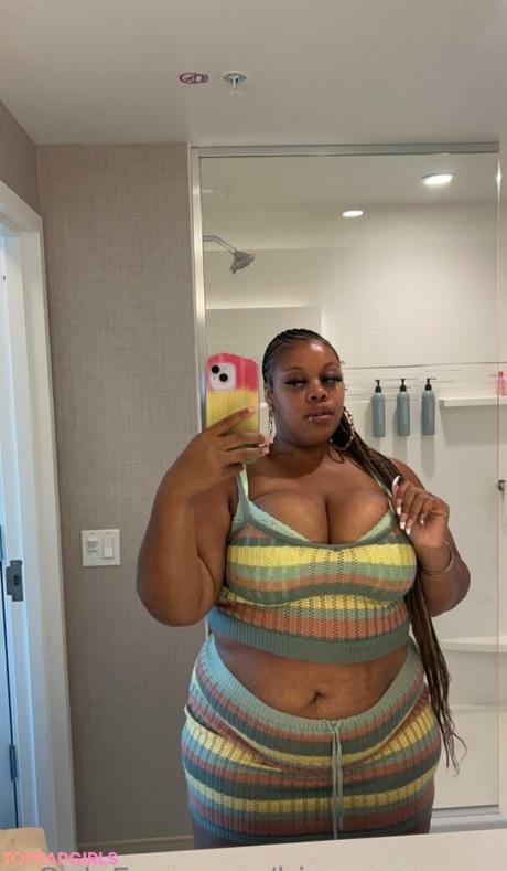 Bigseeeeexxy nude leaked OnlyFans photo #640