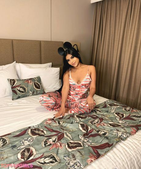 Yvetteflores nude leaked OnlyFans photo #100