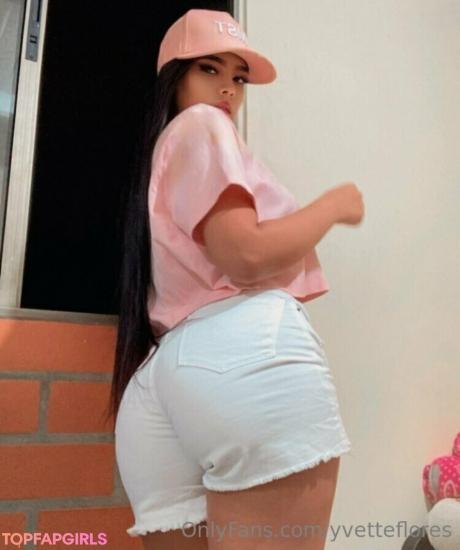 Yvetteflores nude leaked OnlyFans photo #34