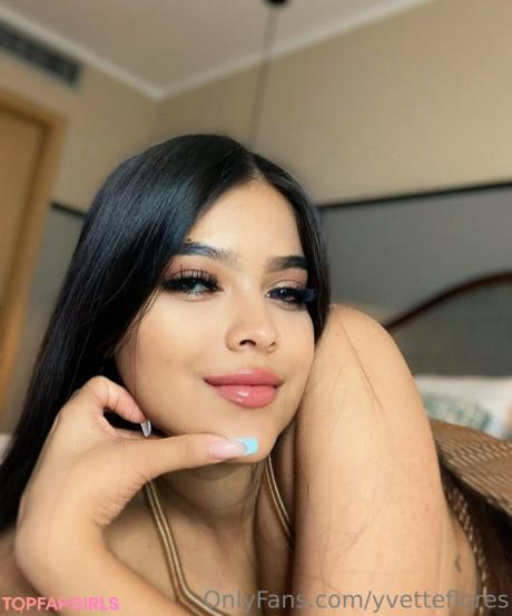 Yvetteflores nude leaked OnlyFans photo #38