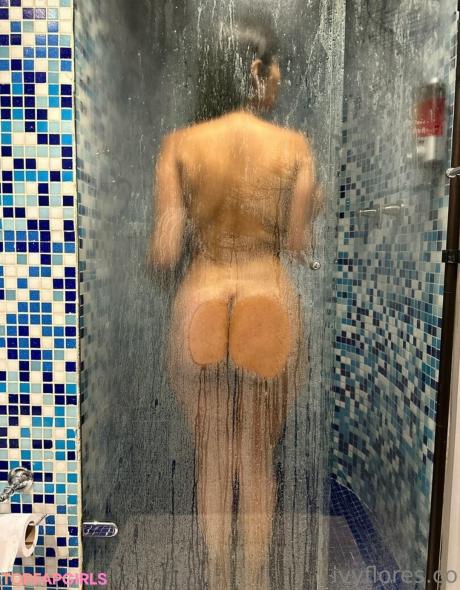 Yvetteflores nude leaked OnlyFans photo #84