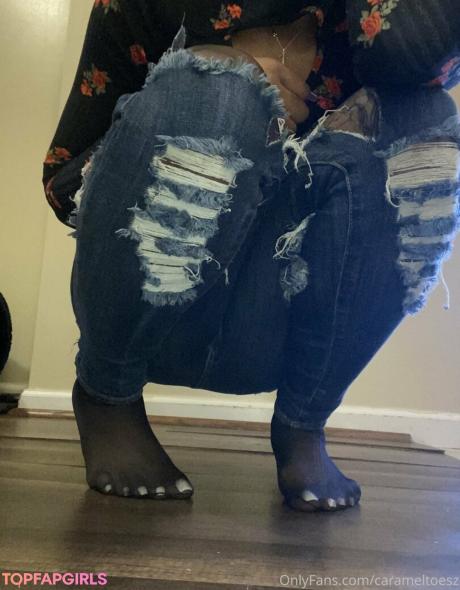 Carameltoesz nude leaked OnlyFans photo #78