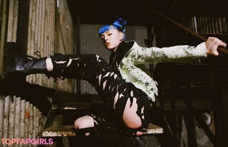 Ashnikko nude leaked OnlyFans photo #22