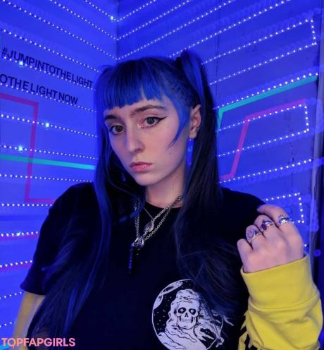 Ashnikko nude leaked OnlyFans photo #28