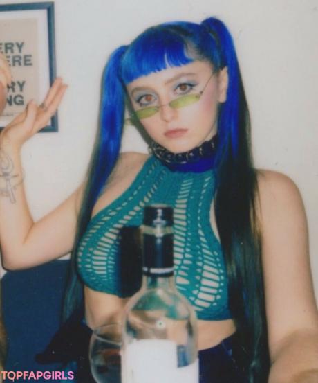 Ashnikko nude leaked OnlyFans photo #33