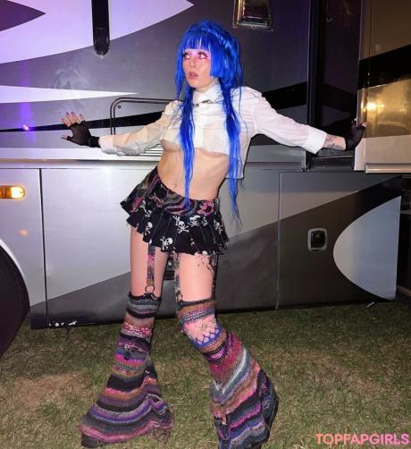 Ashnikko nude leaked OnlyFans photo #4