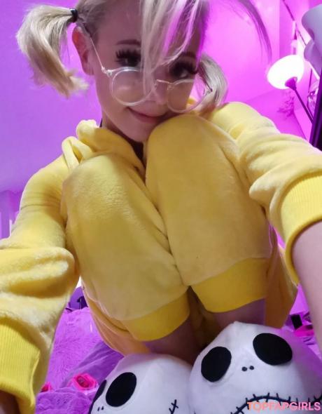 Grciegr3yyxo nude leaked OnlyFans photo #1