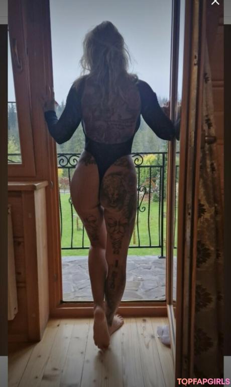 Silvie nude leaked OnlyFans pic