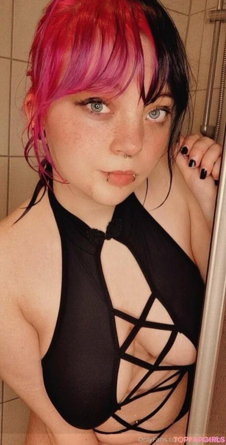 Littlescarefox nude leaked OnlyFans photo #172