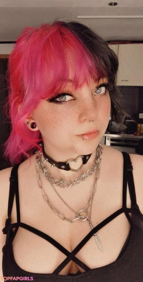 Littlescarefox nude leaked OnlyFans photo #203