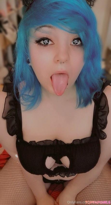 Littlescarefox nude leaked OnlyFans photo #35