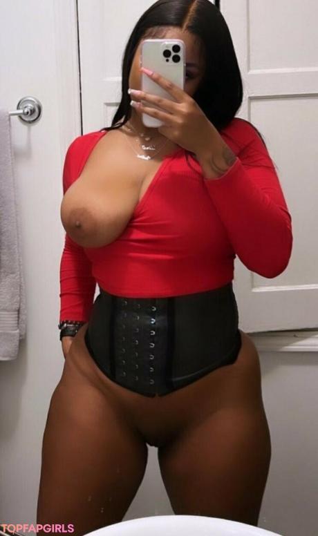 DiraKash nude leaked OnlyFans photo #3