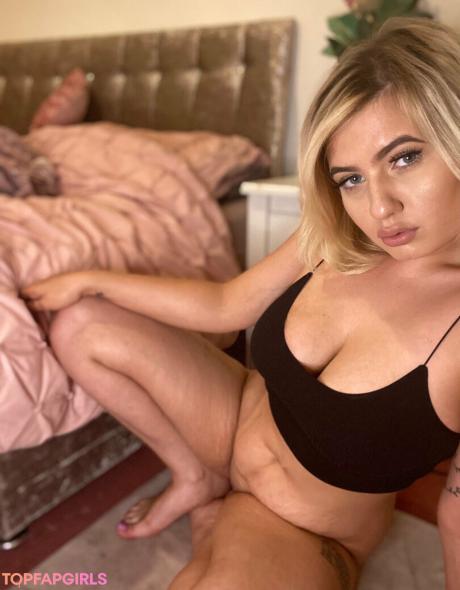 Amiemaefree nude leaked OnlyFans photo #56