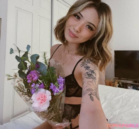 Crybabyiris nude leaked OnlyFans photo #7
