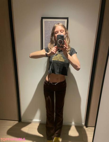 Dasha nude leaked OnlyFans photo #9