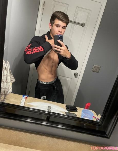 Coolestdude898 nude leaked OnlyFans photo #10