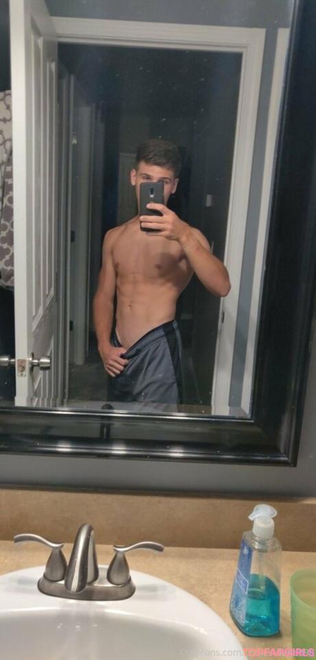 Coolestdude898 nude leaked OnlyFans photo #50