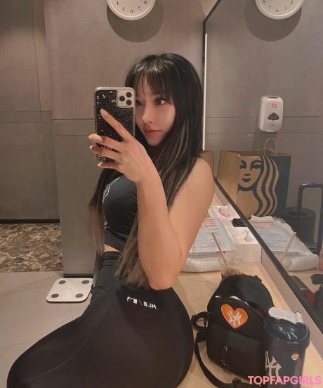 Songyuxin nude leaked OnlyFans photo #53