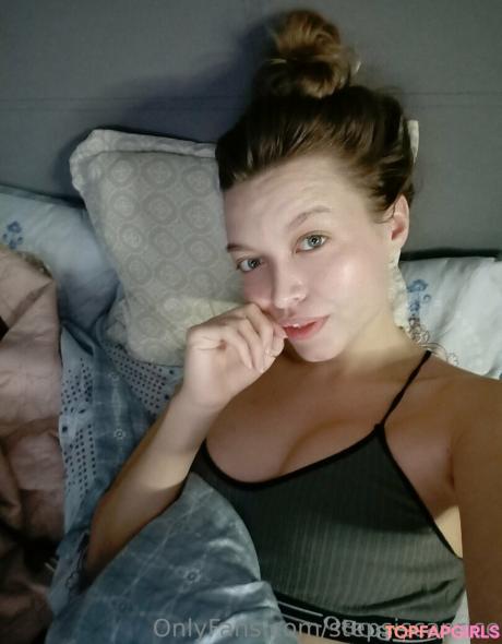 Roxanne_moore nude leaked OnlyFans photo #17