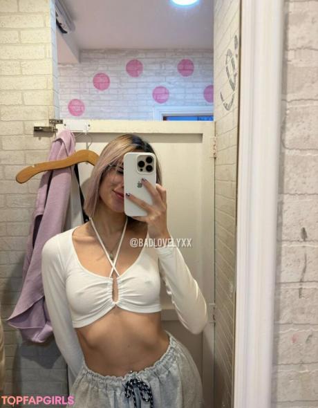 Badlovelyxx nude leaked OnlyFans photo #22