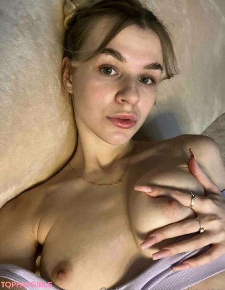 Elia_roz nude leaked OnlyFans photo #26