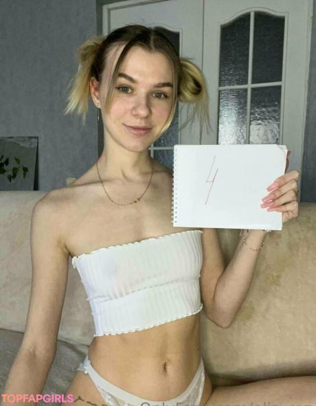 Elia_roz nude leaked OnlyFans photo #32