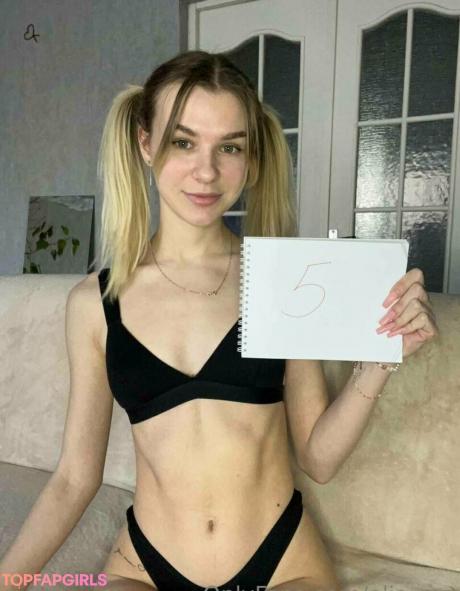 Elia_roz nude leaked OnlyFans photo #33