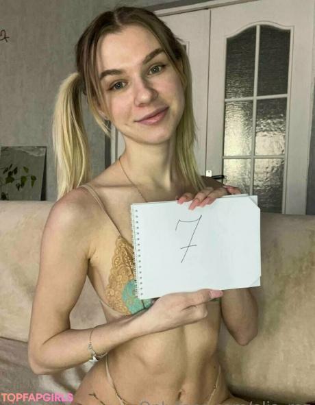 Elia_roz nude leaked OnlyFans photo #35