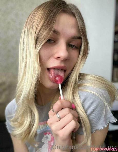 Elia_roz nude leaked OnlyFans photo #64