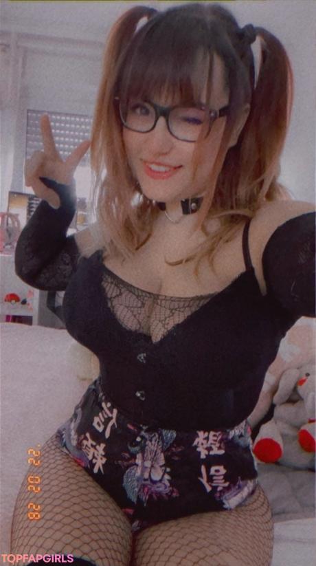 Niniitard nude leaked OnlyFans photo #18