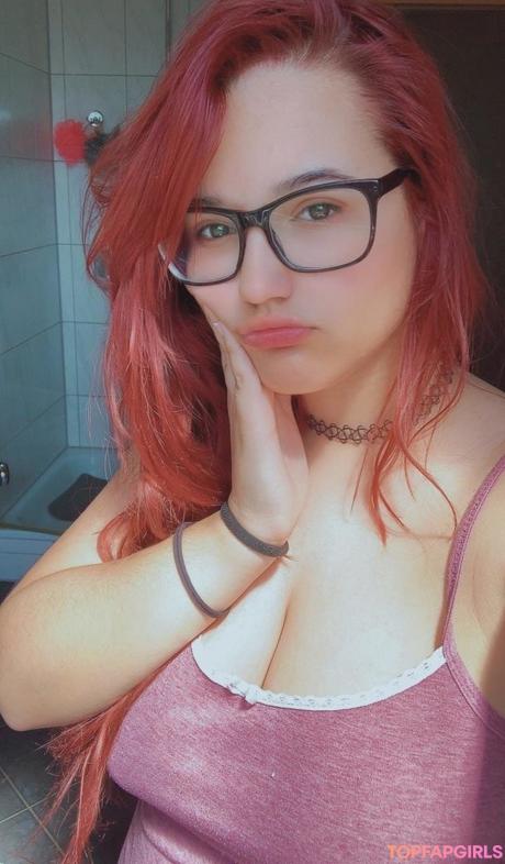 Niniitard nude leaked OnlyFans photo #22